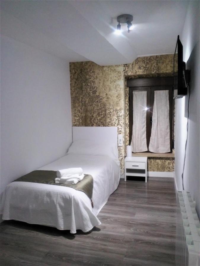Ontinyent Rooms Exterior photo